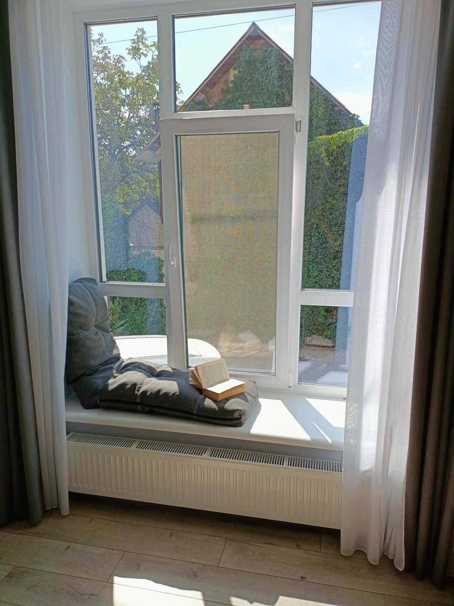 Apartments Bis House Dnipro Exterior foto